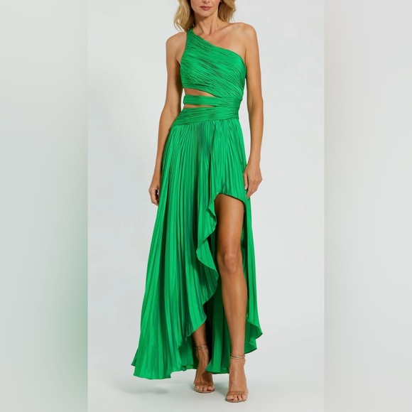 Mac Duggal Dresses & Skirts - Mac Duggal CUT OUT ONE SHOULDER SATIN GOWN NWOT